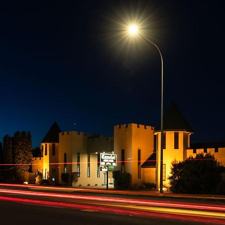 Camelot Motor Lodge And Conference Centre パーマストンノース エクステリア 写真