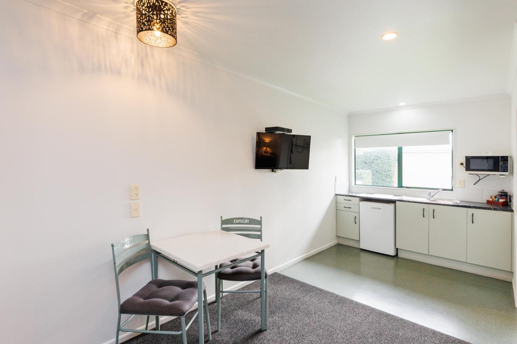 Camelot Motor Lodge And Conference Centre パーマストンノース エクステリア 写真